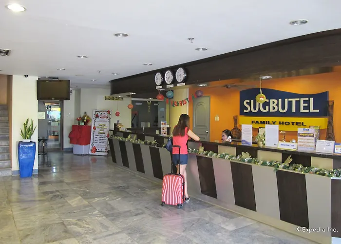Sugbutel Family Powered By Cocotel Hotel