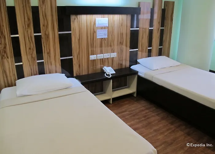 Sugbutel Family Powered By Cocotel Hotel 3*
